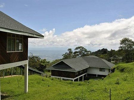 Manis Manis Rooftop Of Borneo Resort Keningau Eksteriør billede